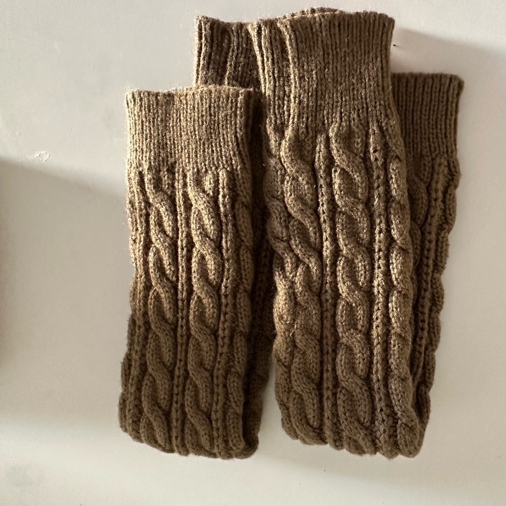 Cable Knit Arm Warmers